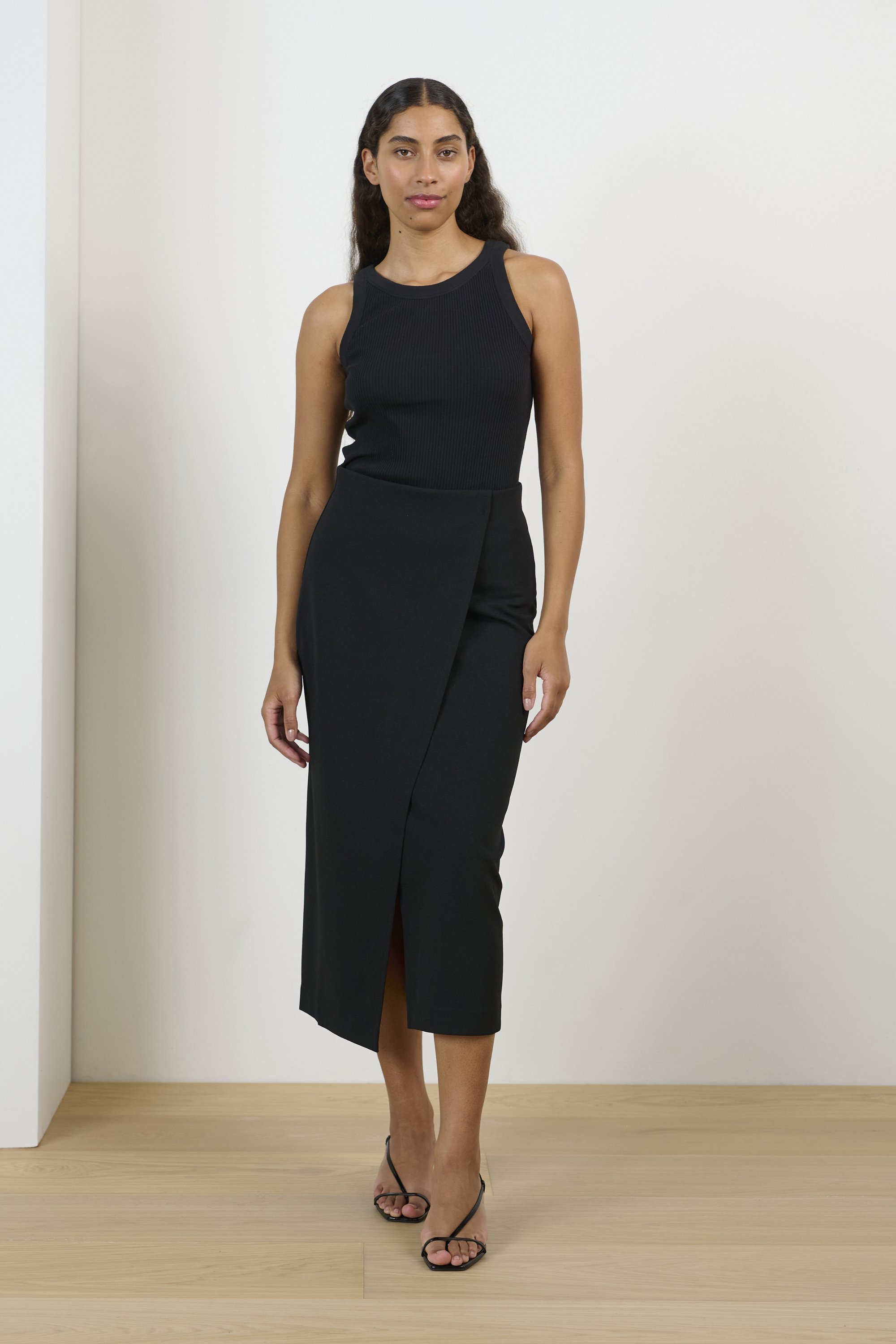 Jupe portefeuille Soaked in Luxury BEA - noire