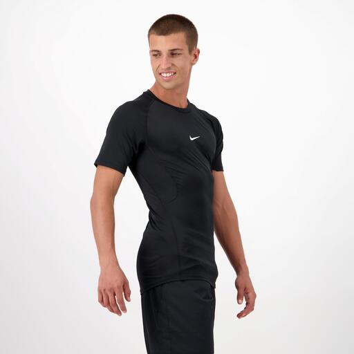 Nike Pro
