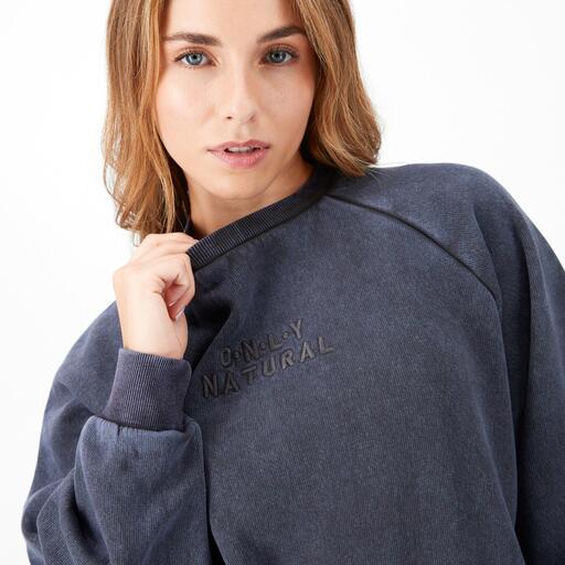 Silver Follow