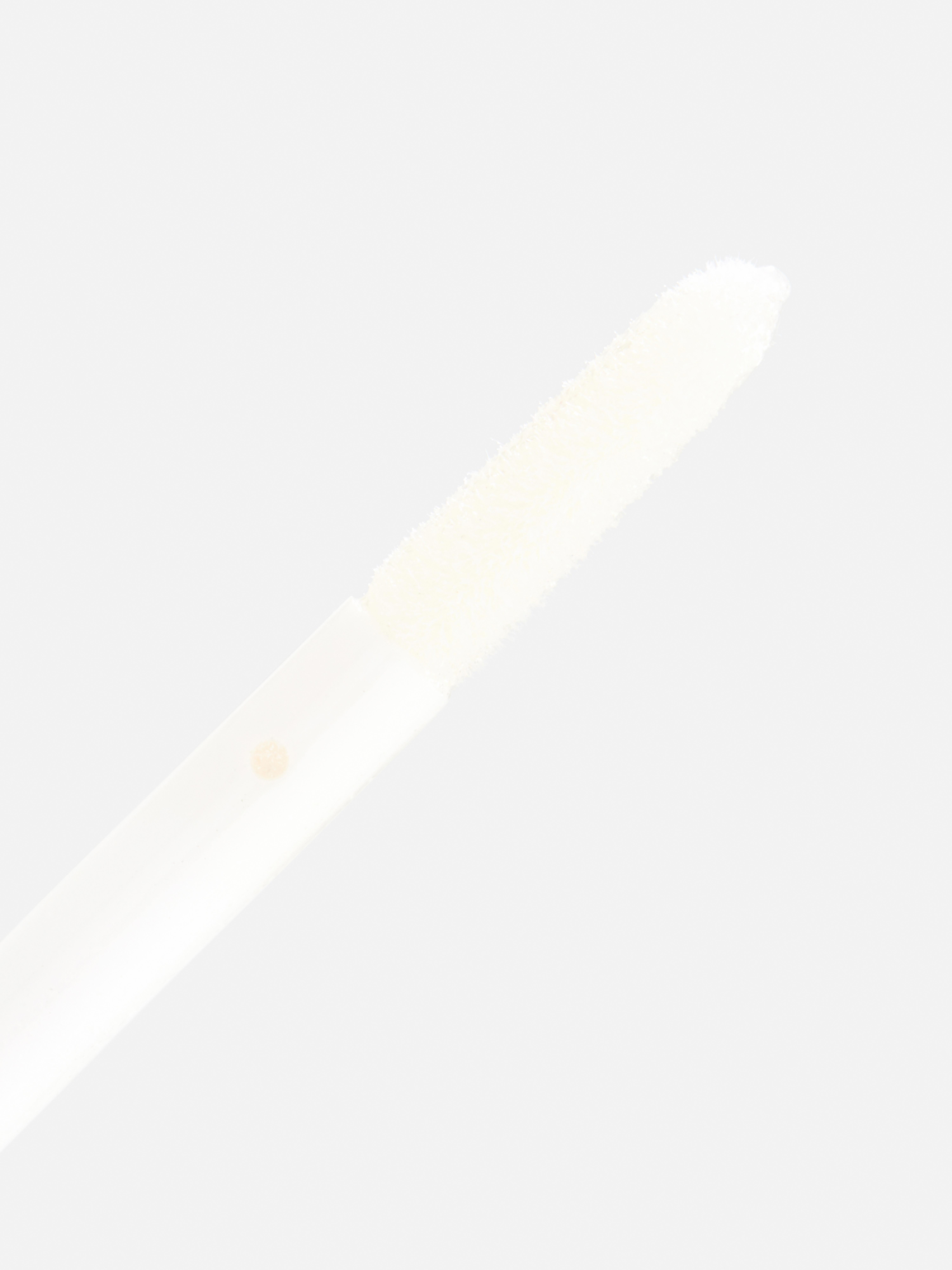 Kit labbra per un look discreto. Labbra volumizzanti e perfette ti aspettano.