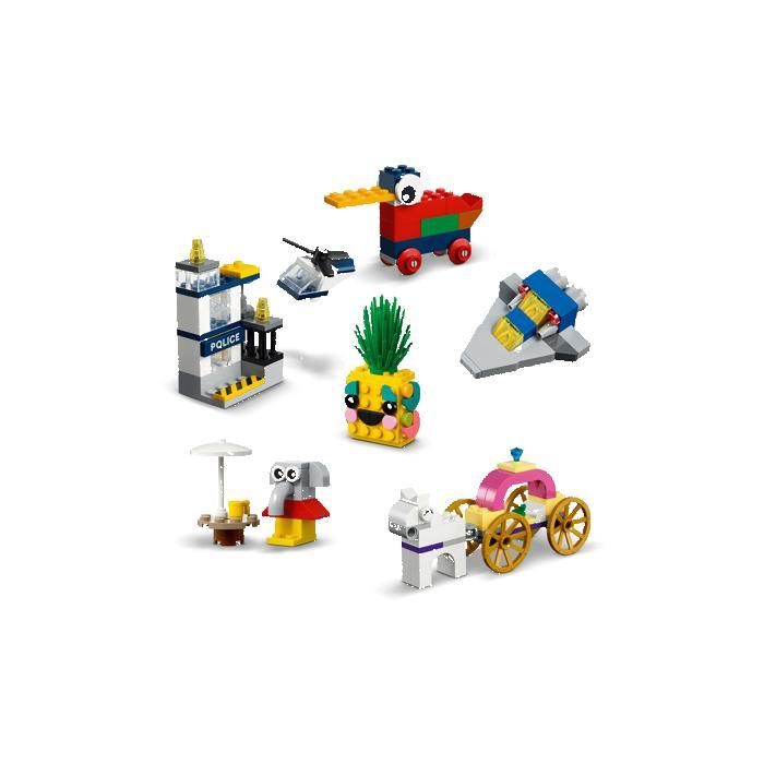 LEGO Classic 11021 90 Jahre Spielspaß – Geschenkidee, Spielzeug, Sammlerstück, ab 5 Jahren
