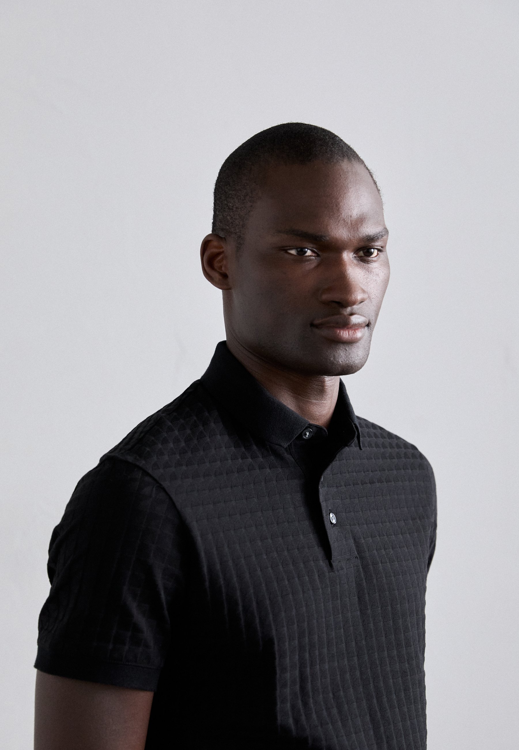Emporio Armani Polohemd – elegantes Schwarz