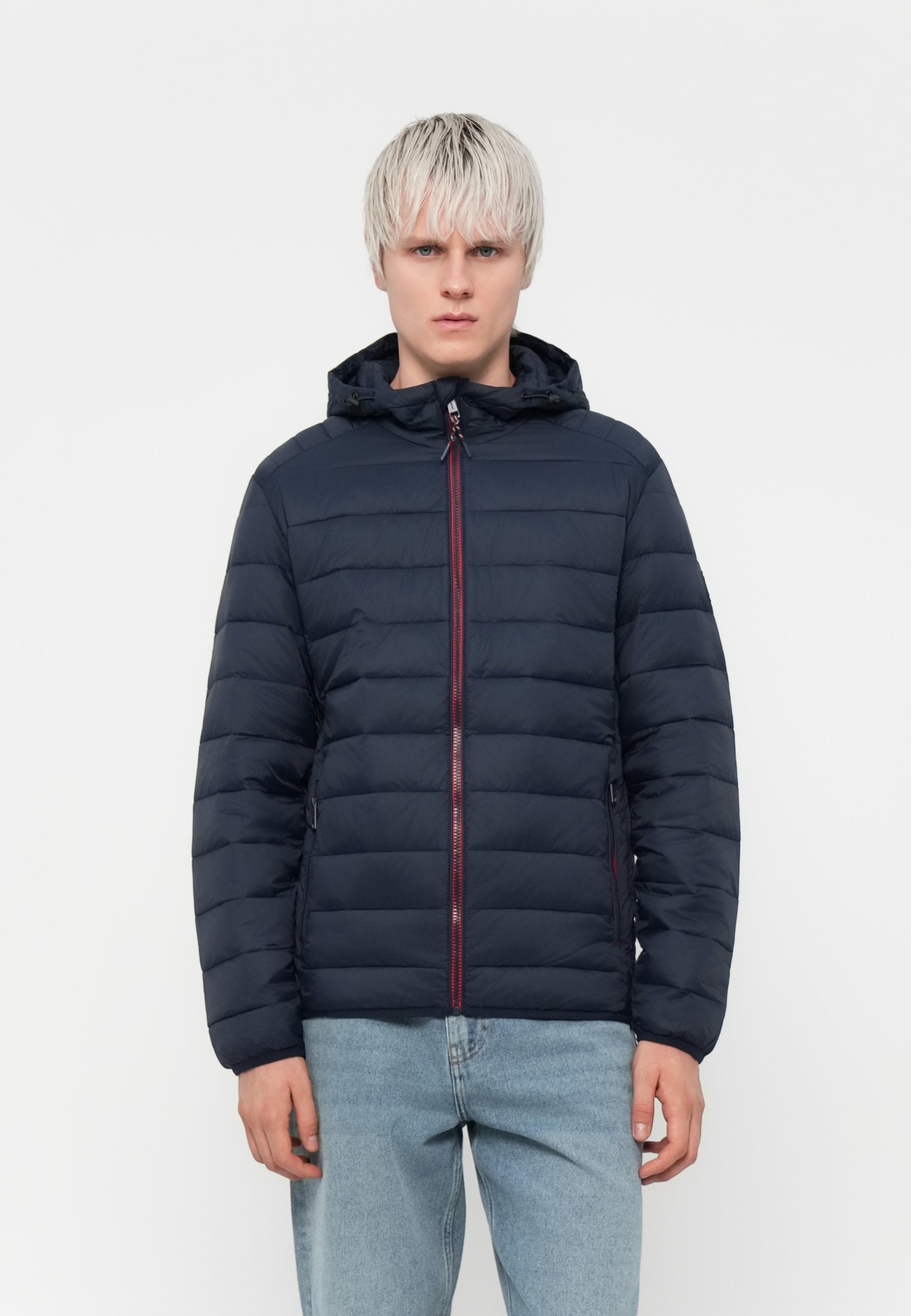 JJEBRADLEY LIGHT PUFFER HOOD - Lett jakke - sky captainJack & Jones