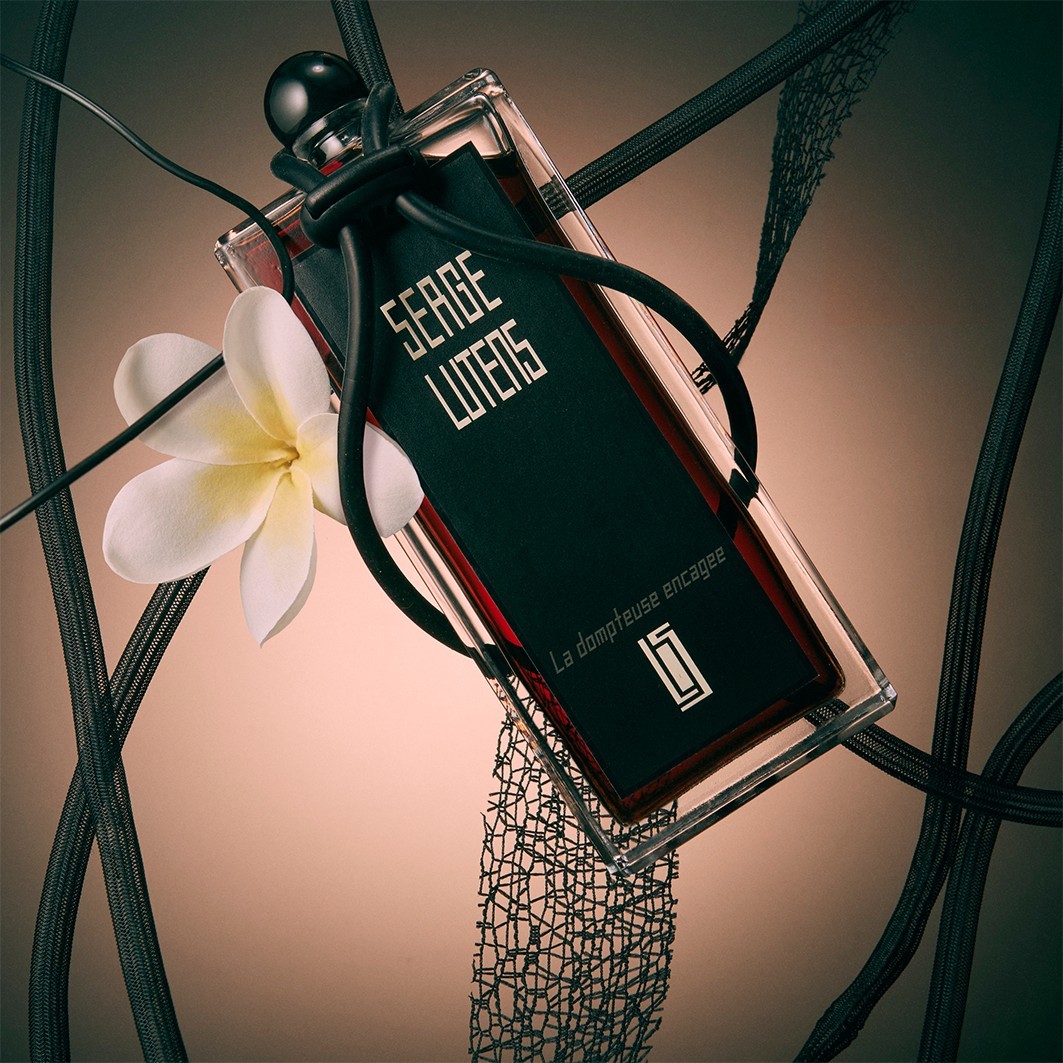 Parfumovaná voda Serge Lutens Collection Noire La Dompteuse Encagee Eau de Parfum – 100 ml