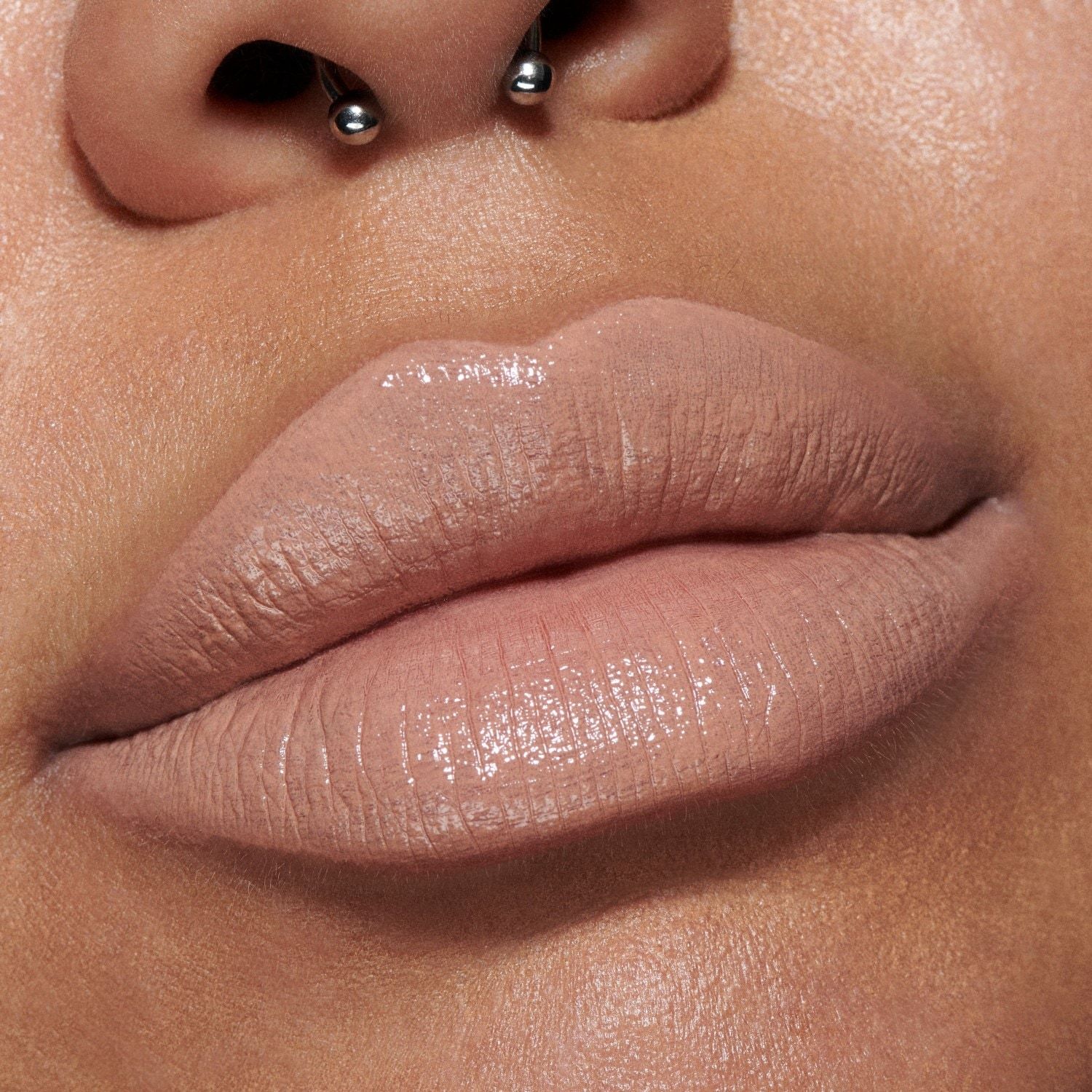 MAC руж за усне Intimate Nudes MACximal Sleek Satin - 3,5 g