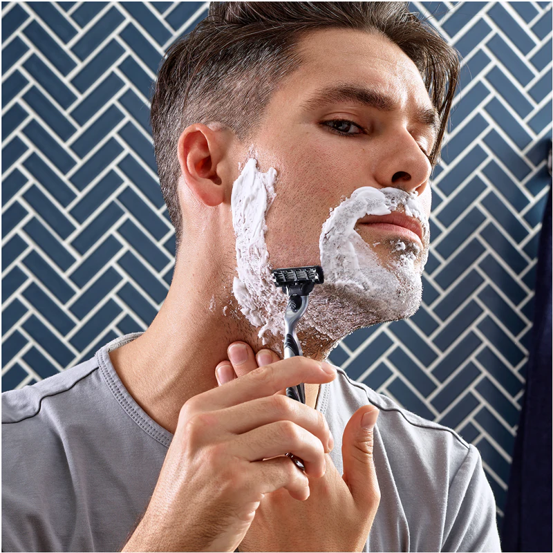 Gillette Mach3 Rasierer + Ersatzklingen