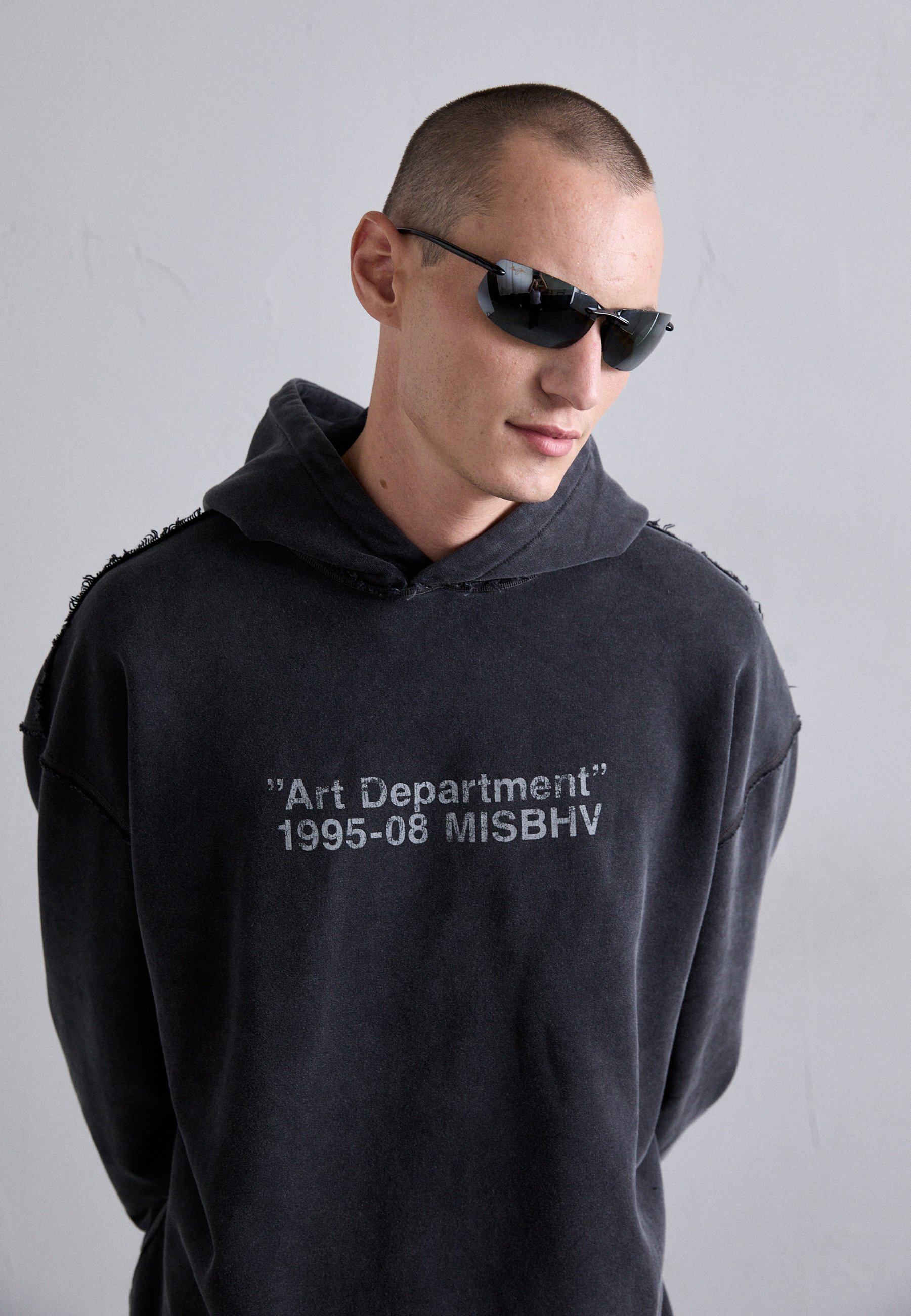 Sweat à capuche MISBHV BASIC - gris