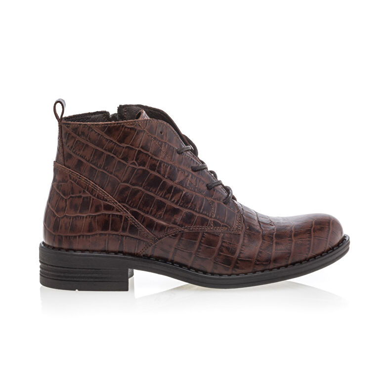 Braune Damenstiefel / Stiefeletten