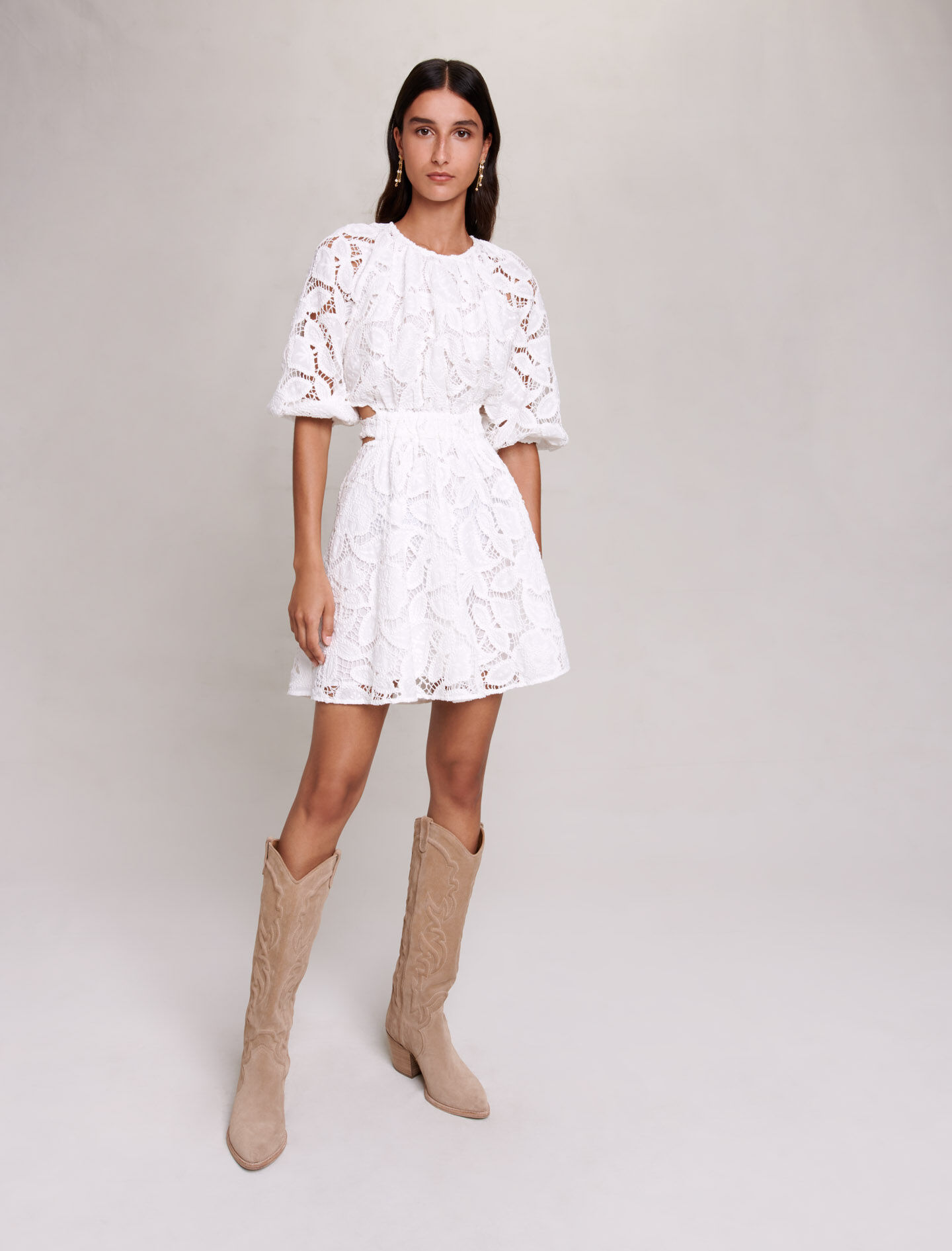 Rochie scurtă din bumbac cu broderie - Alb