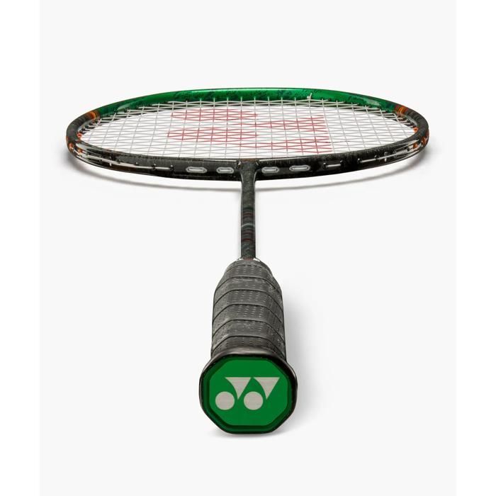 Yonex Astrox 99 Tour badmintonracket