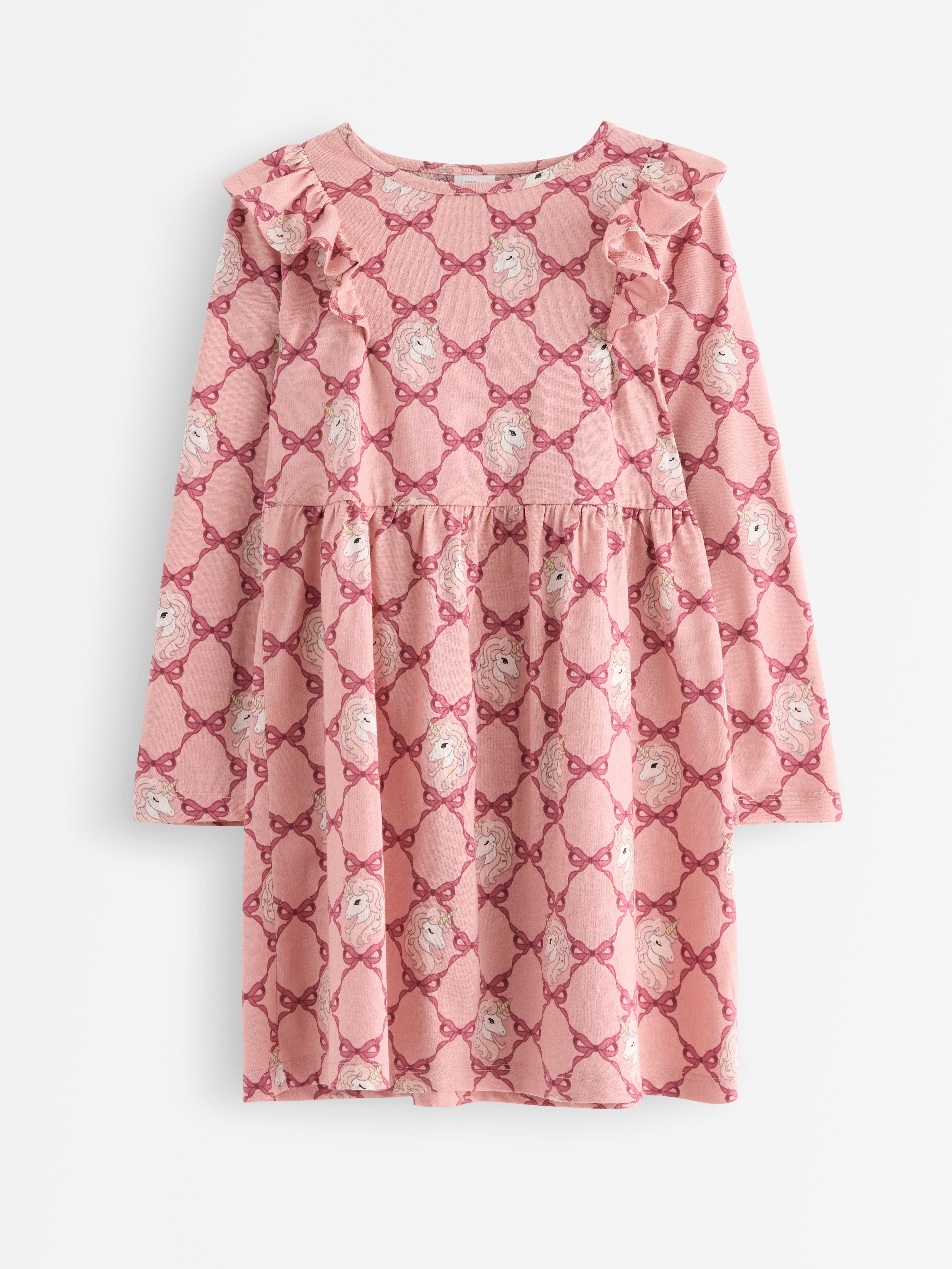 Vestido de manga larga color rosa empolvado