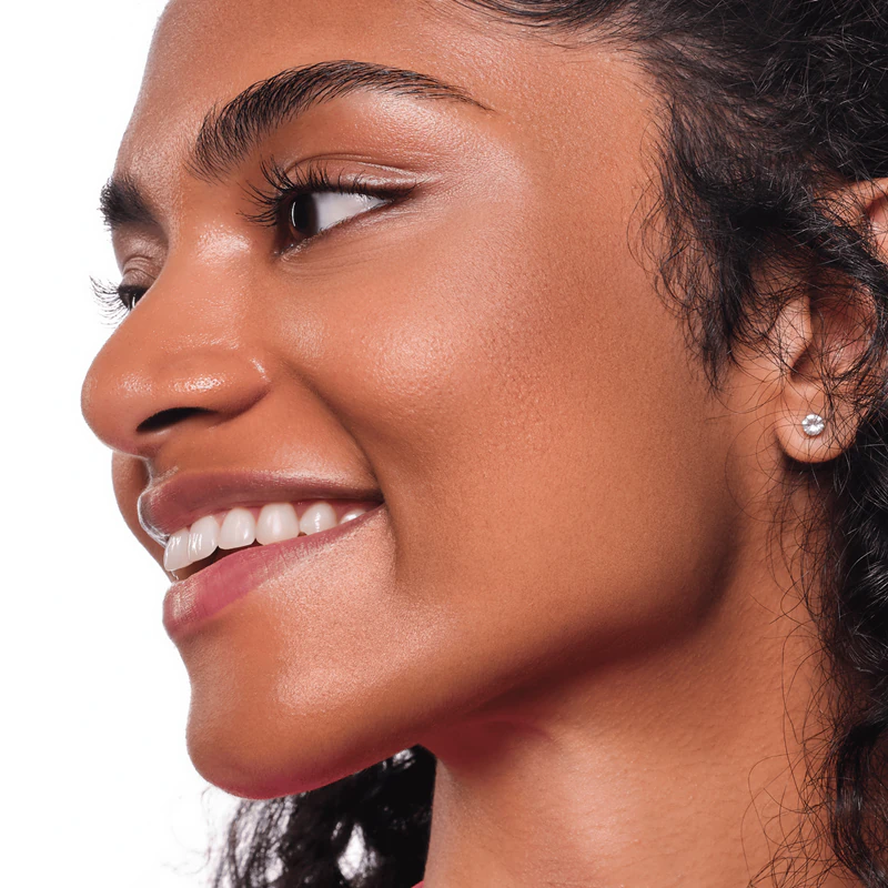 pó bronzeador Soft Touch da essence com acabamento matte