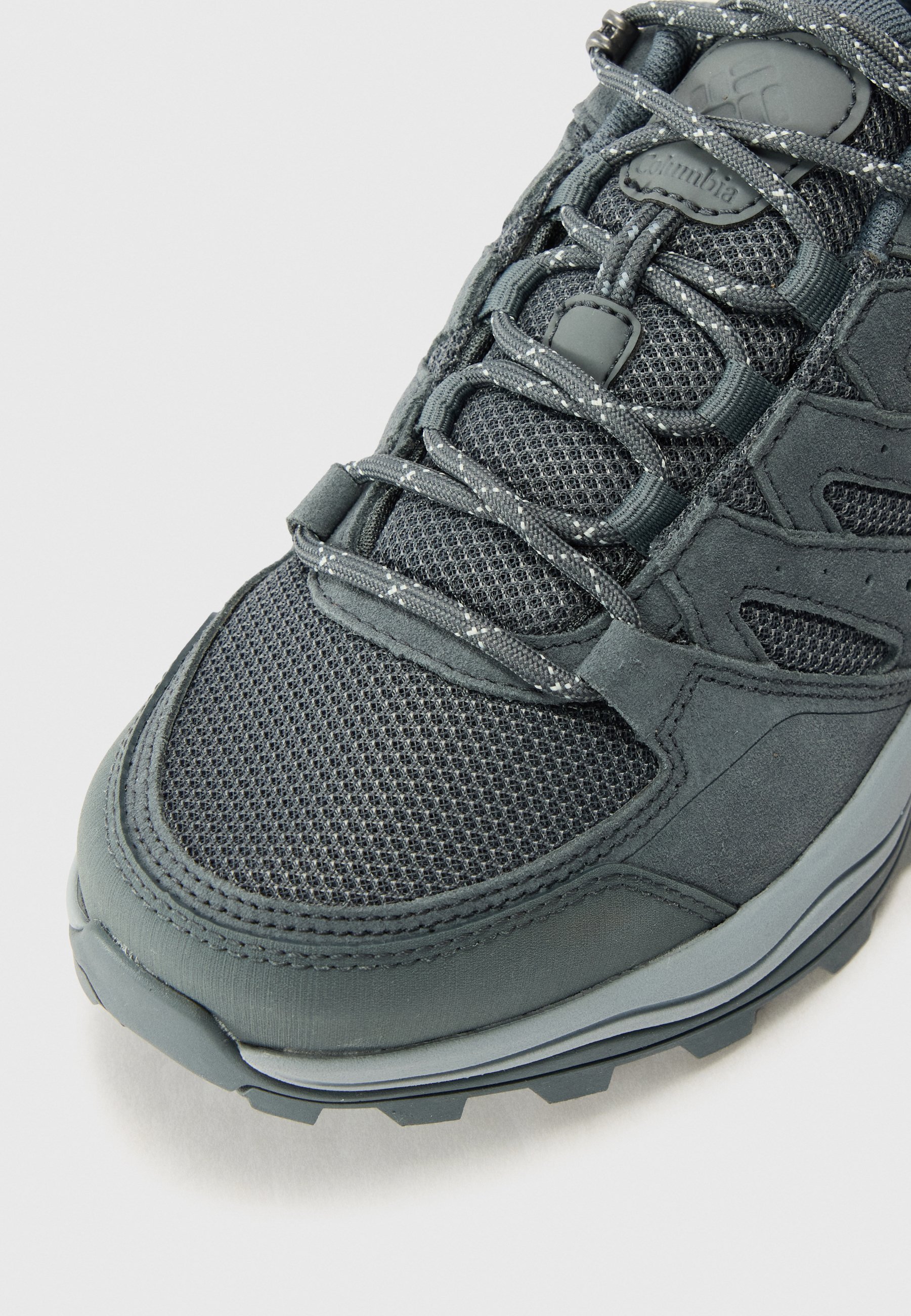 Columbia REDMOND - Wandelschoenen - grafiet/theelicht