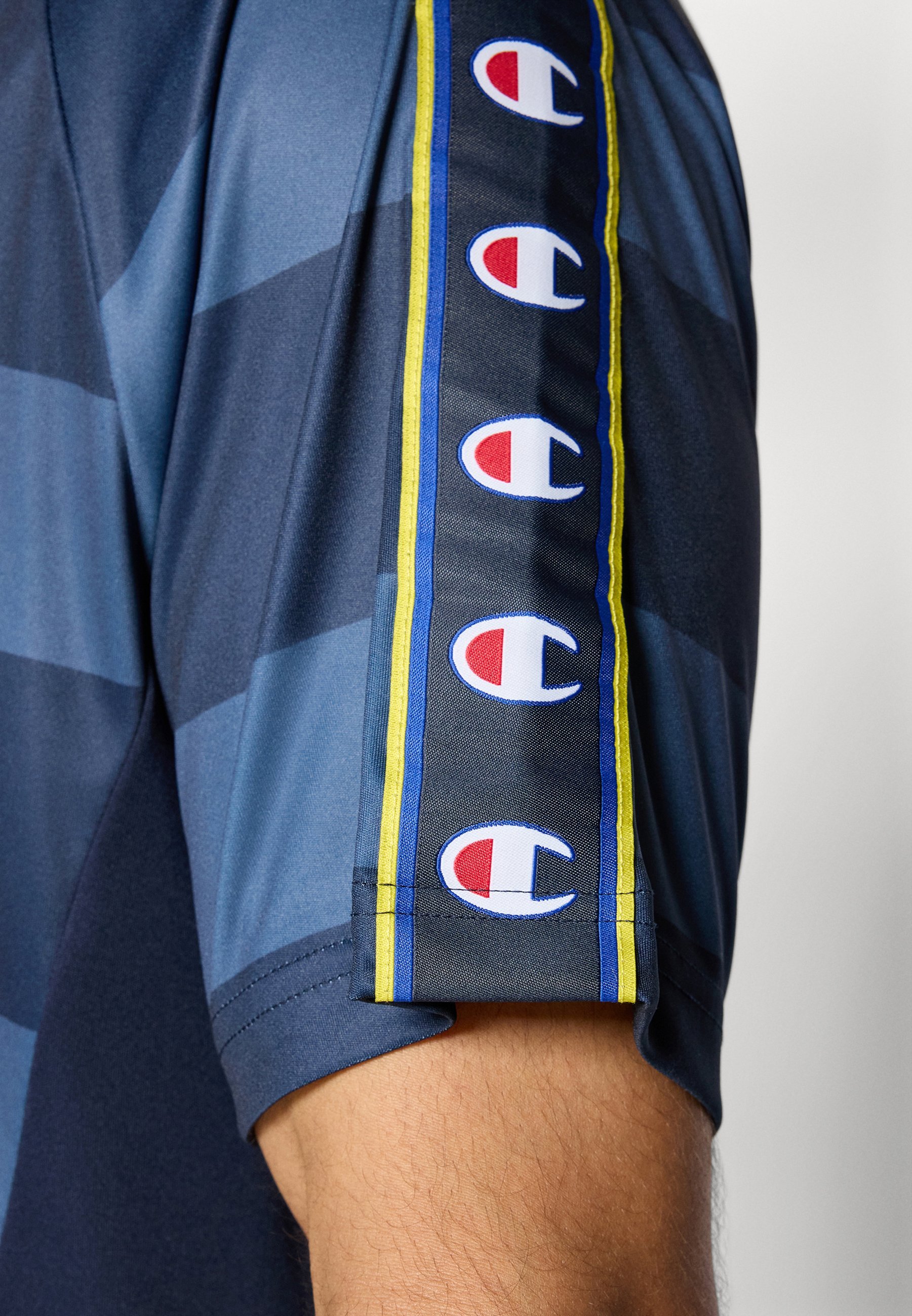 Champion SPORTS HERITAGE FOOTBALL - T-shirt met print - wit/blauw