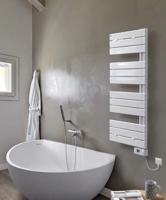 Sèche-serviettes électrique - Deltacalor - Asymetrique - 500W - Blanc - Programmable