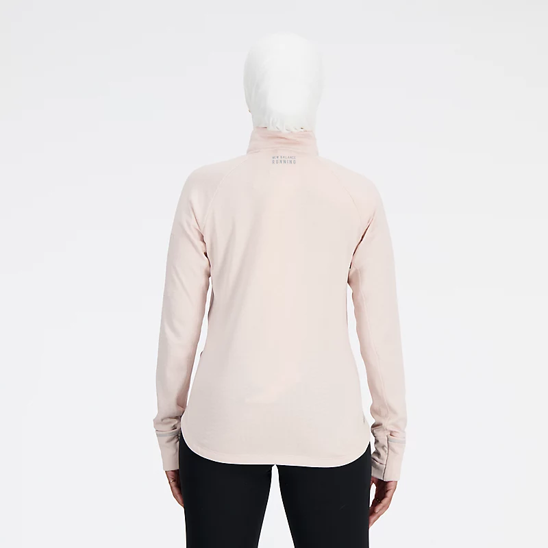 Moletom feminino NB Heat Grid com meio zíper na cor rosa quartzo mesclado.