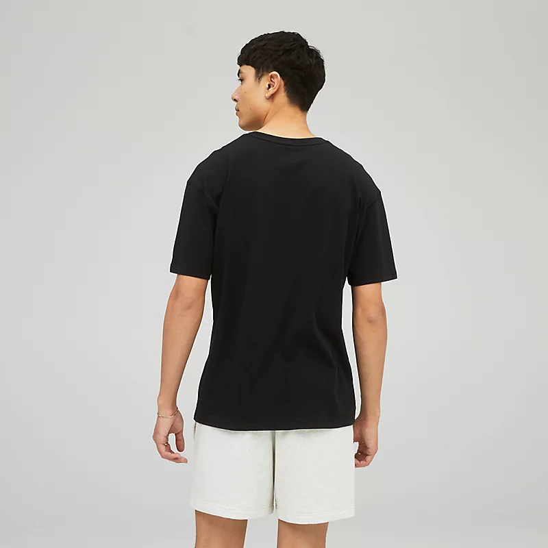 Koszulka unisex Uni-essentials bomull - CZARNY