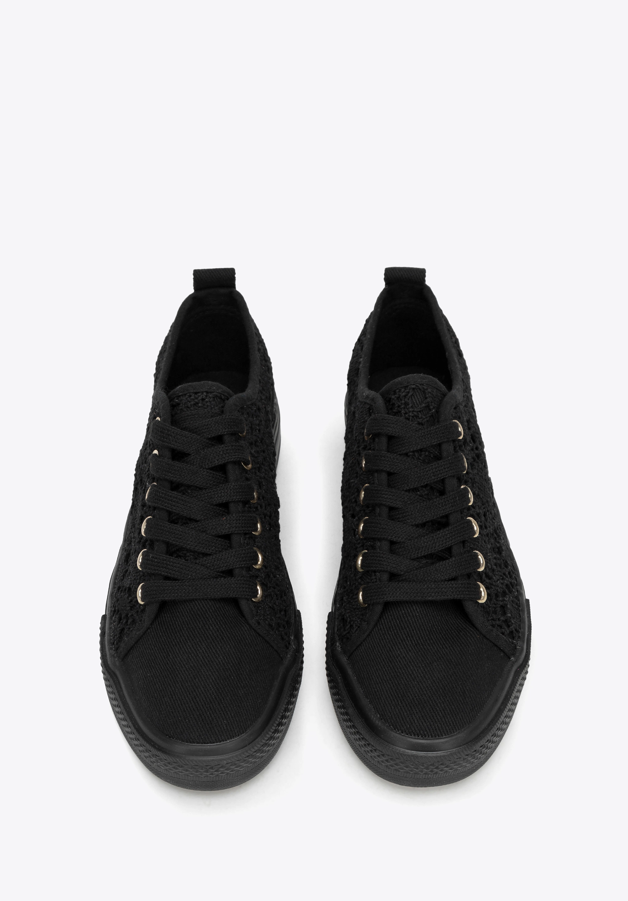 Damskie sneakersy ażurowe czarne