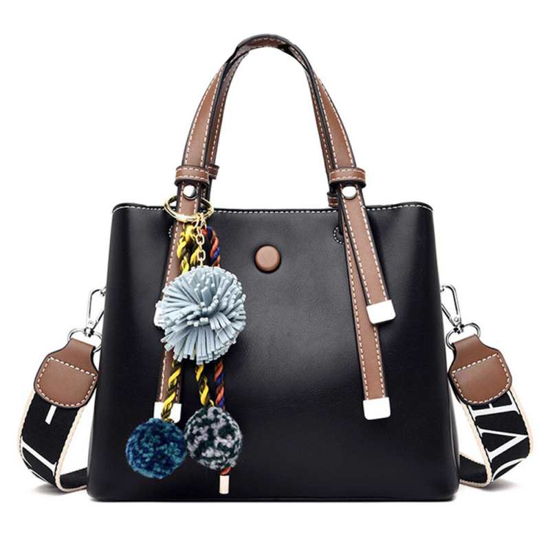 Sac bandoulière en cuir véritable avec anse contrastée et pendentif en peluche, style simple, pour femme.