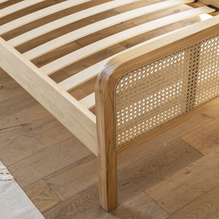 Chambre lit cannage enfant et chevet bois naturel ANNA 90x190 - Bois naturel - Terre de Nuit