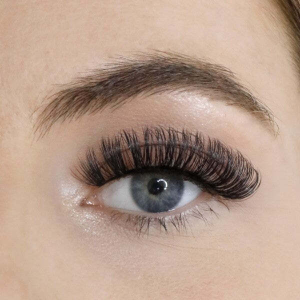 Lola's Lashes Russian She's Fire Strip Lashes