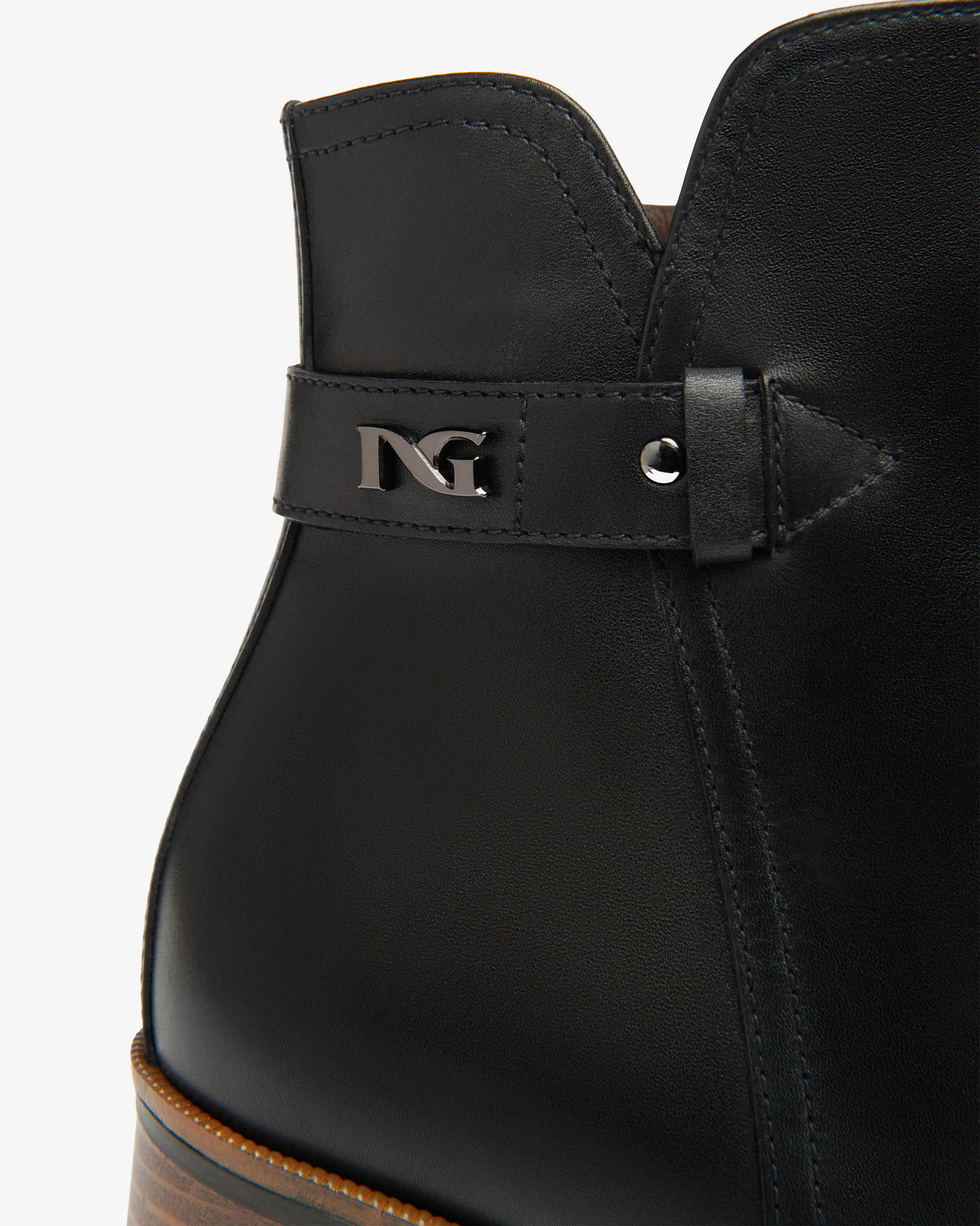  Damen-Ankle-Boots aus Leder