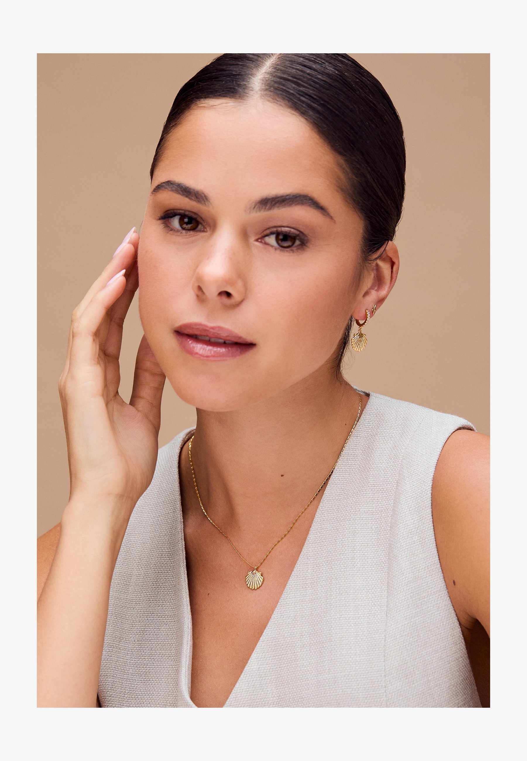 Orelia Shell Charm ketting - Ketting - goudkleurig