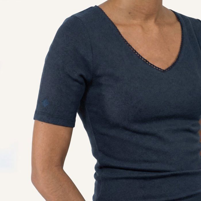 Camiseta de estar por casa Isotoner para mujer, color azul marino jaspeado.