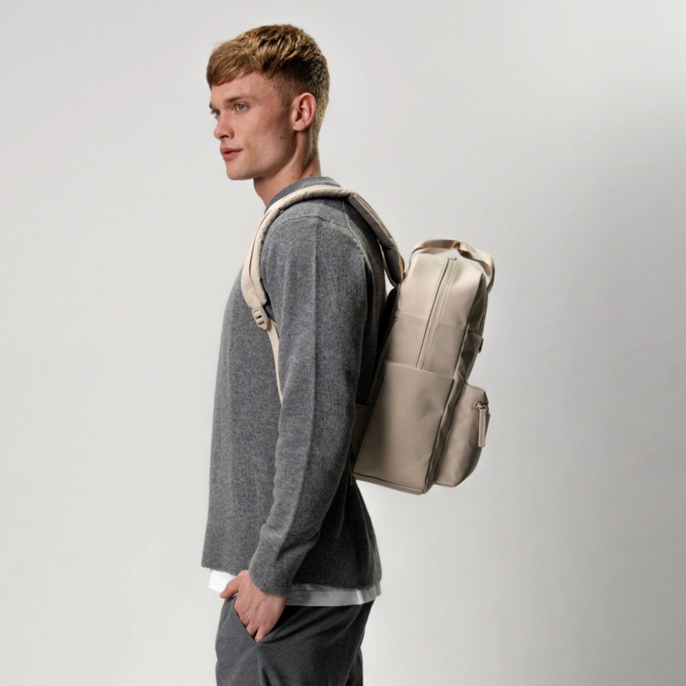 Sac à dos à langer Bergen Pro couleur grès