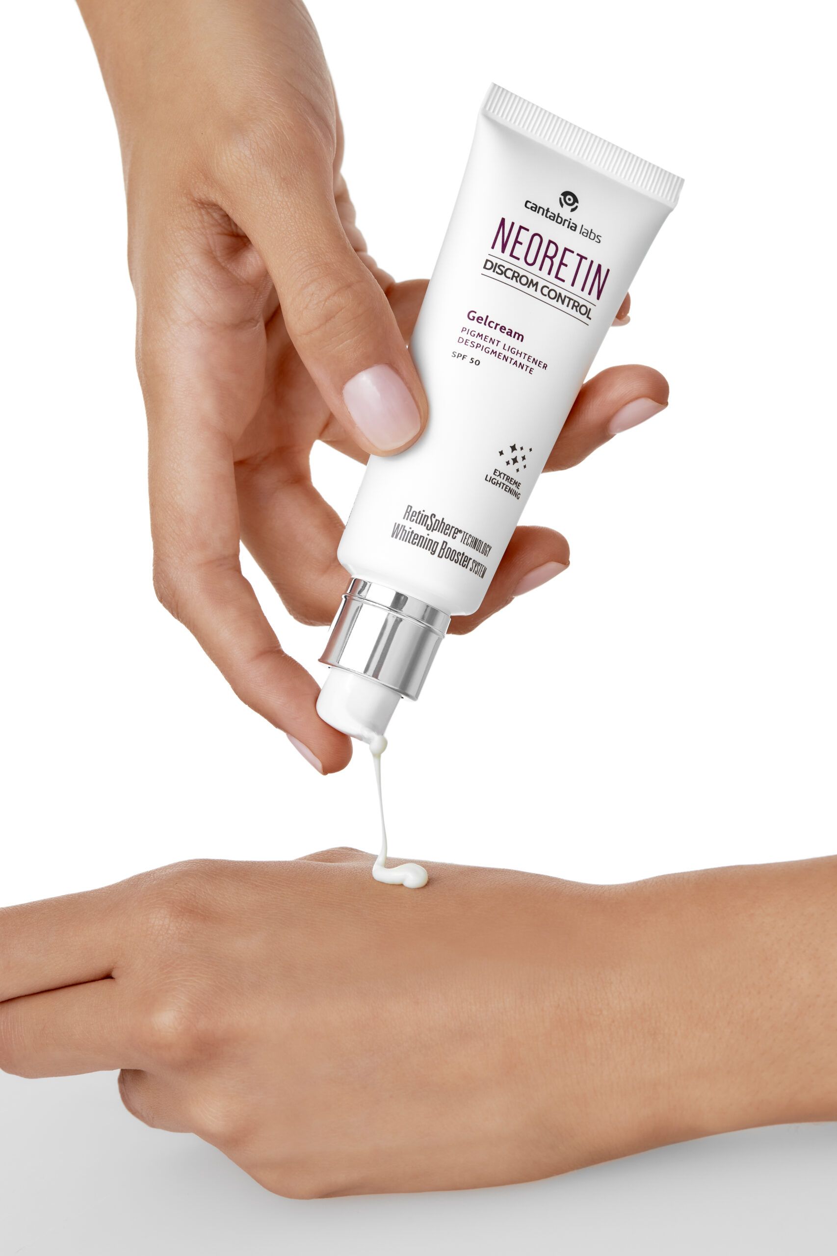 Neoretin Discrom Control gél/krém SPF 50 Reflektorové krémy