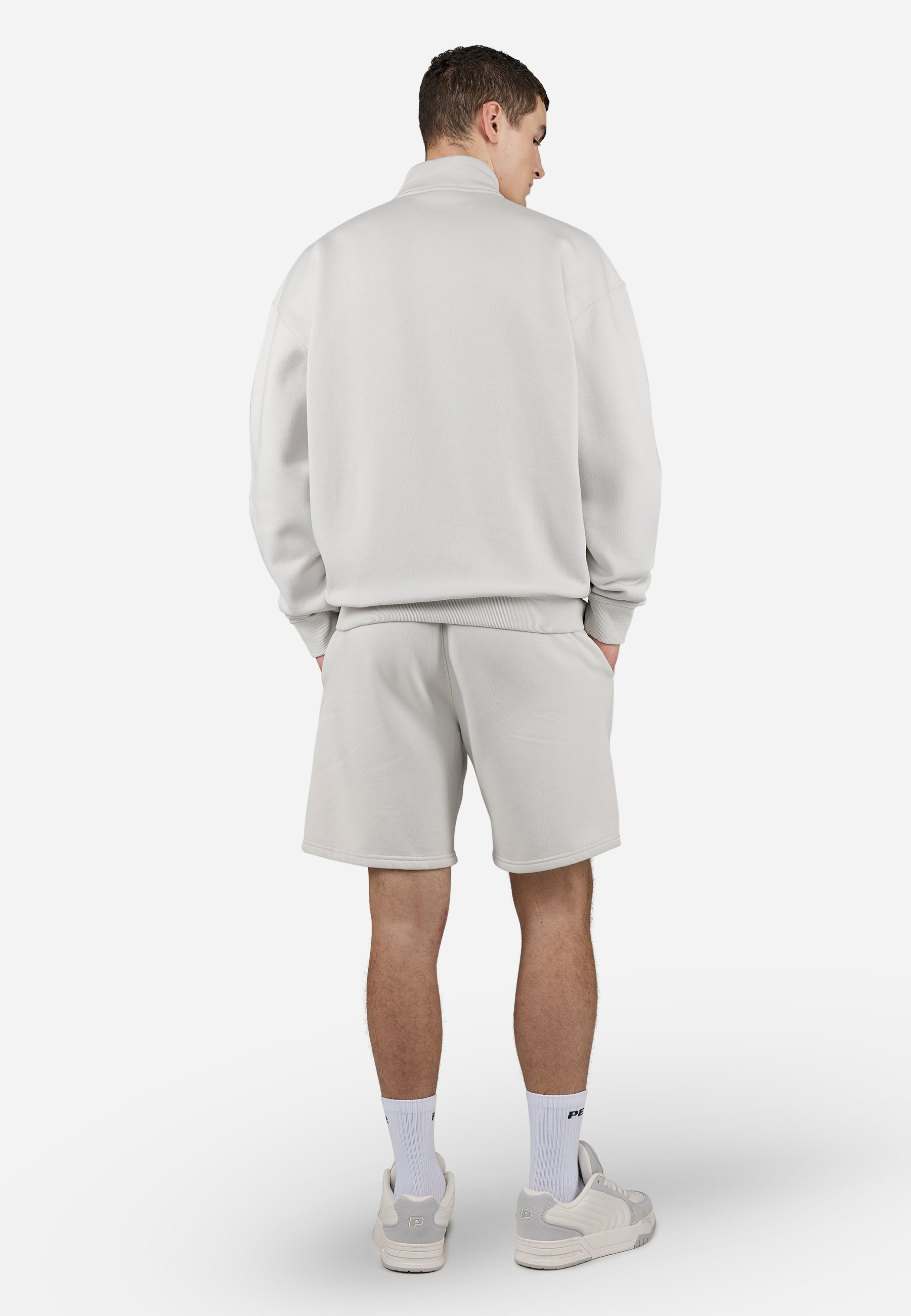 Pantaloncini Pegador LOGO - grigio puro lavato/bianco gomma