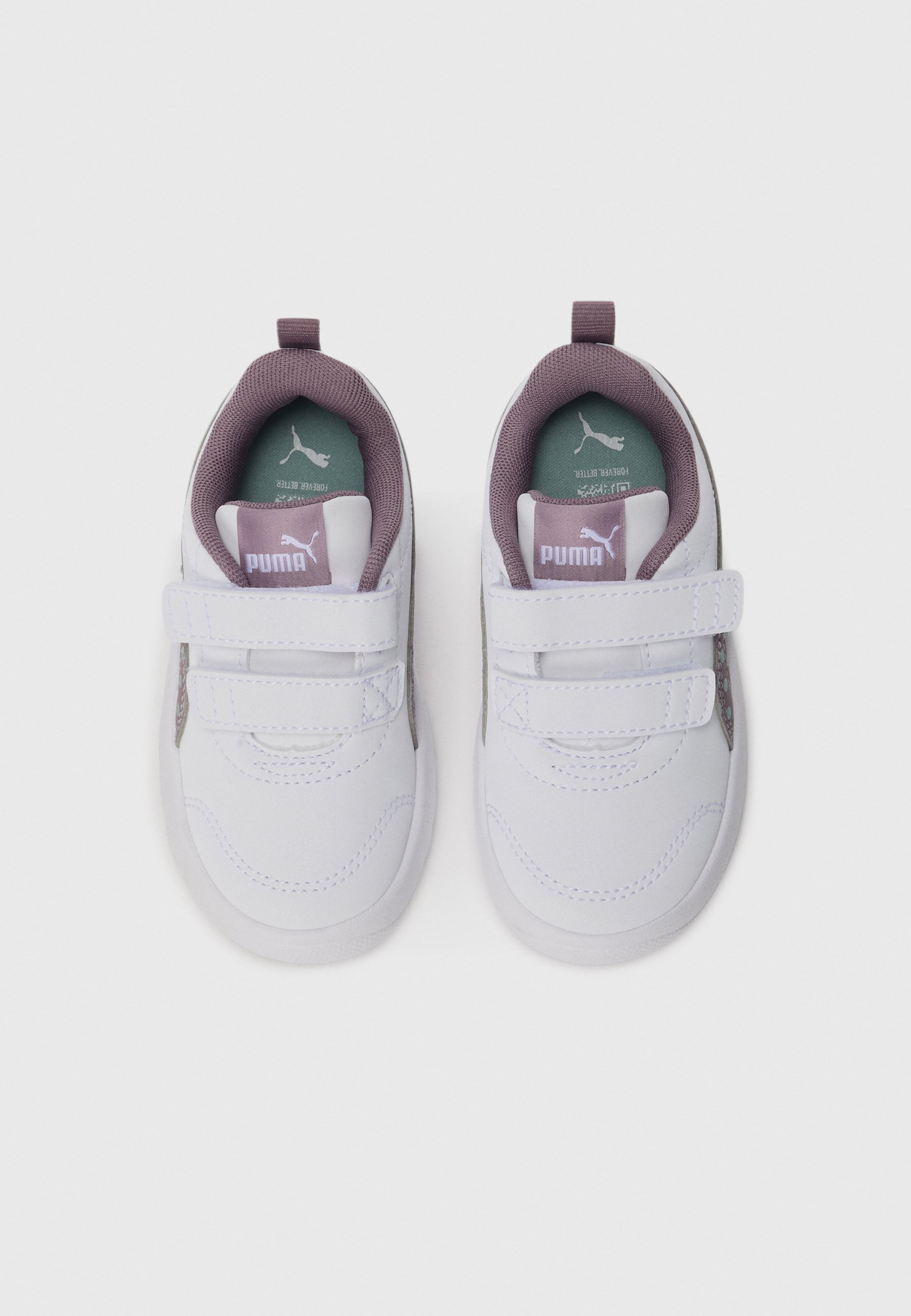 Puma COURTFLEX V3 DOTTY UNISEX - Cestné bežecké topánky - biela/plum jam/light moss