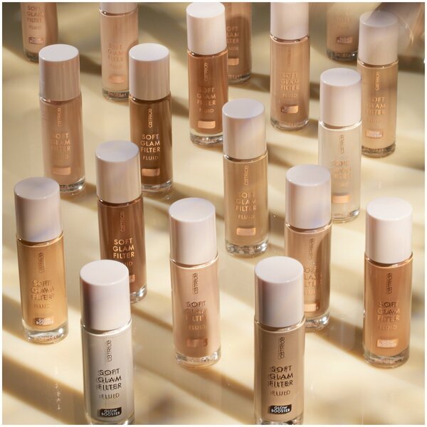 Catrice Soft Glam Filter 065 šķidrais tonālais krēms<br>30ml