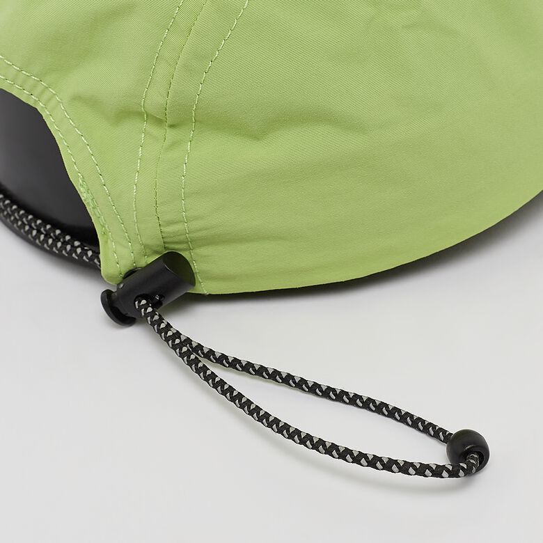 Nylonkappe mit 5-Panel-Webetikett und Basic-Logo