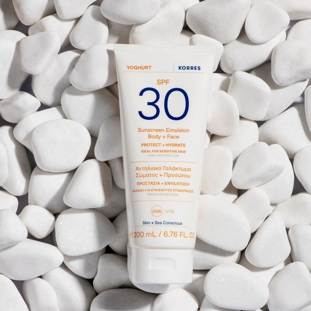 KORRES veido ir kūno apsaugos nuo saulės jogurtas SPF 30 - 200 ml