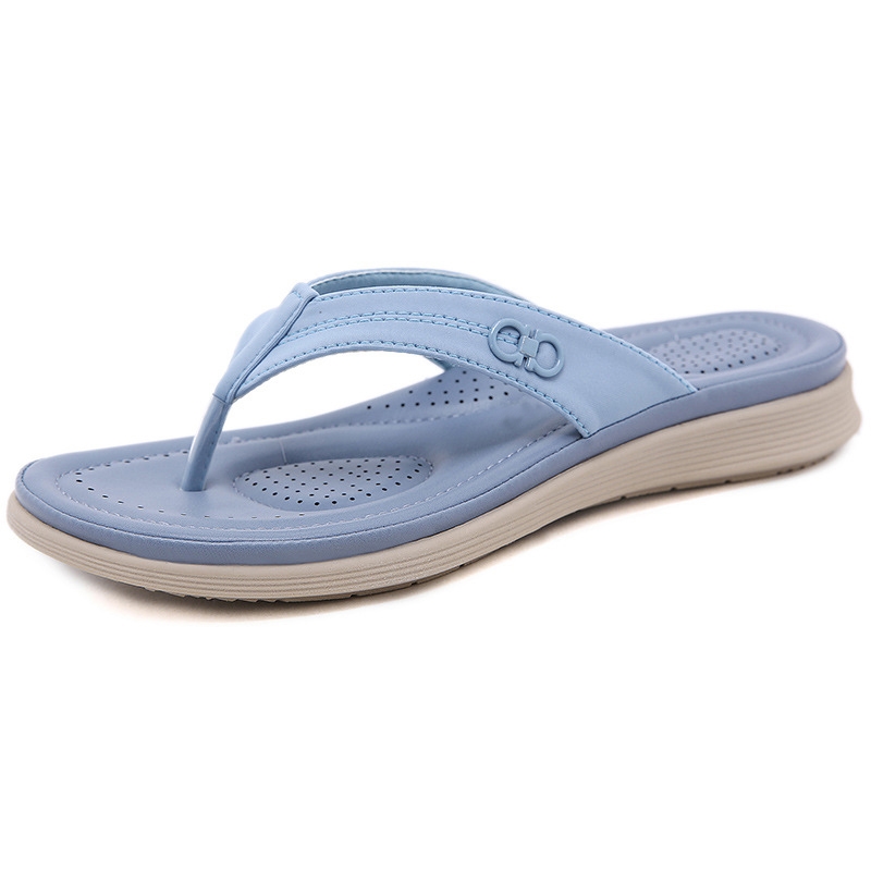 Sandales d'été pour femmes, tongs plates de plage avec décoration métallique, modèle T2605 3