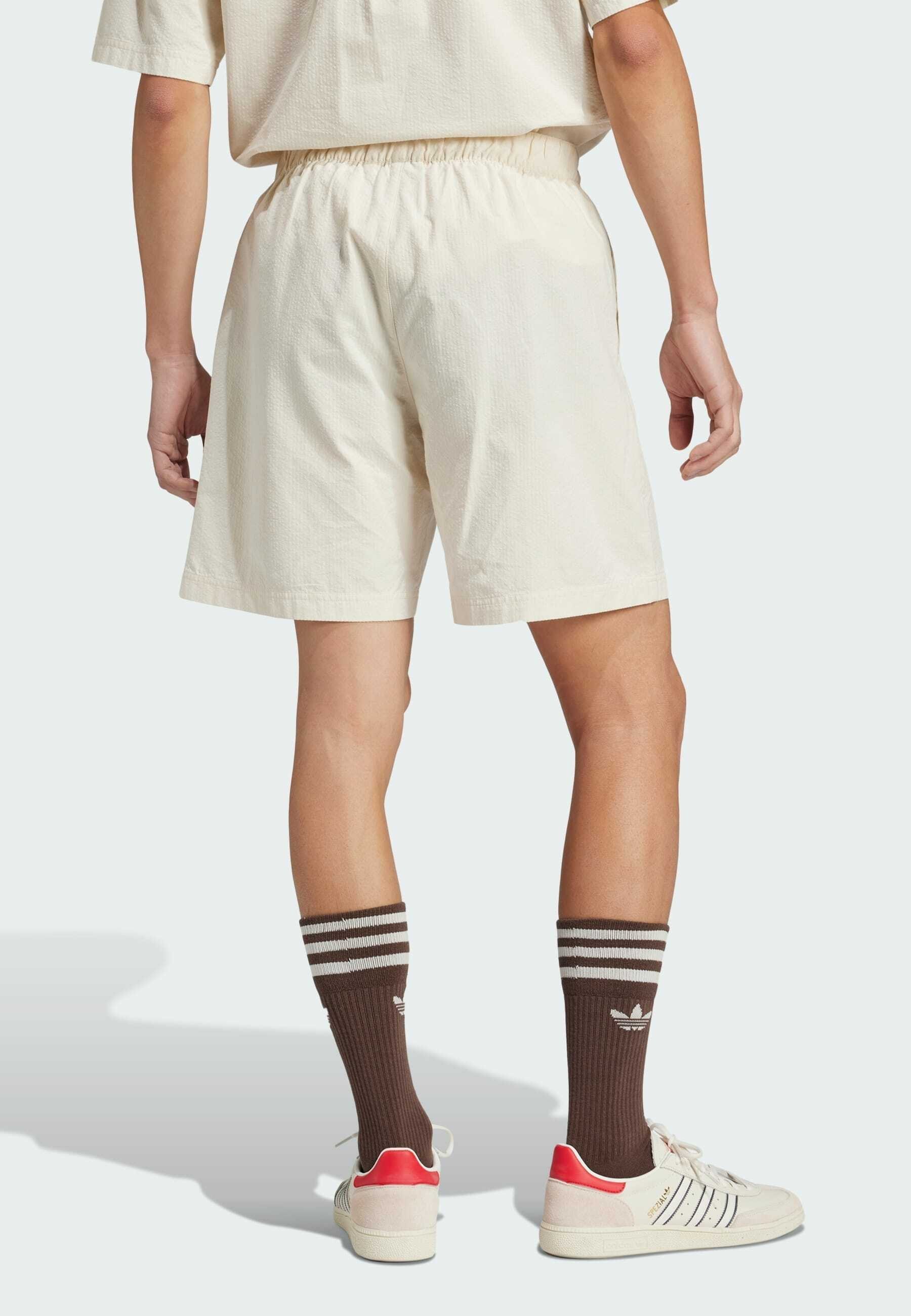 adidas Originalsi vabaaja lühikesed püksid