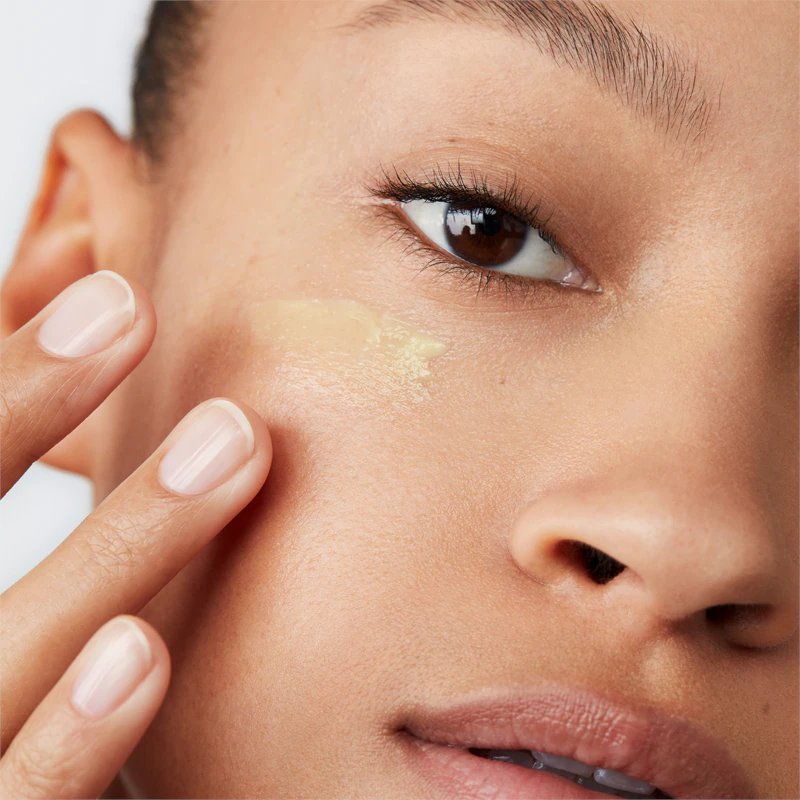 Bobbi Brown Vitamin Enriched Eye Base Feuchtigkeitsspendende Augencreme mit den Vitaminen B3, B5, B6 und B12