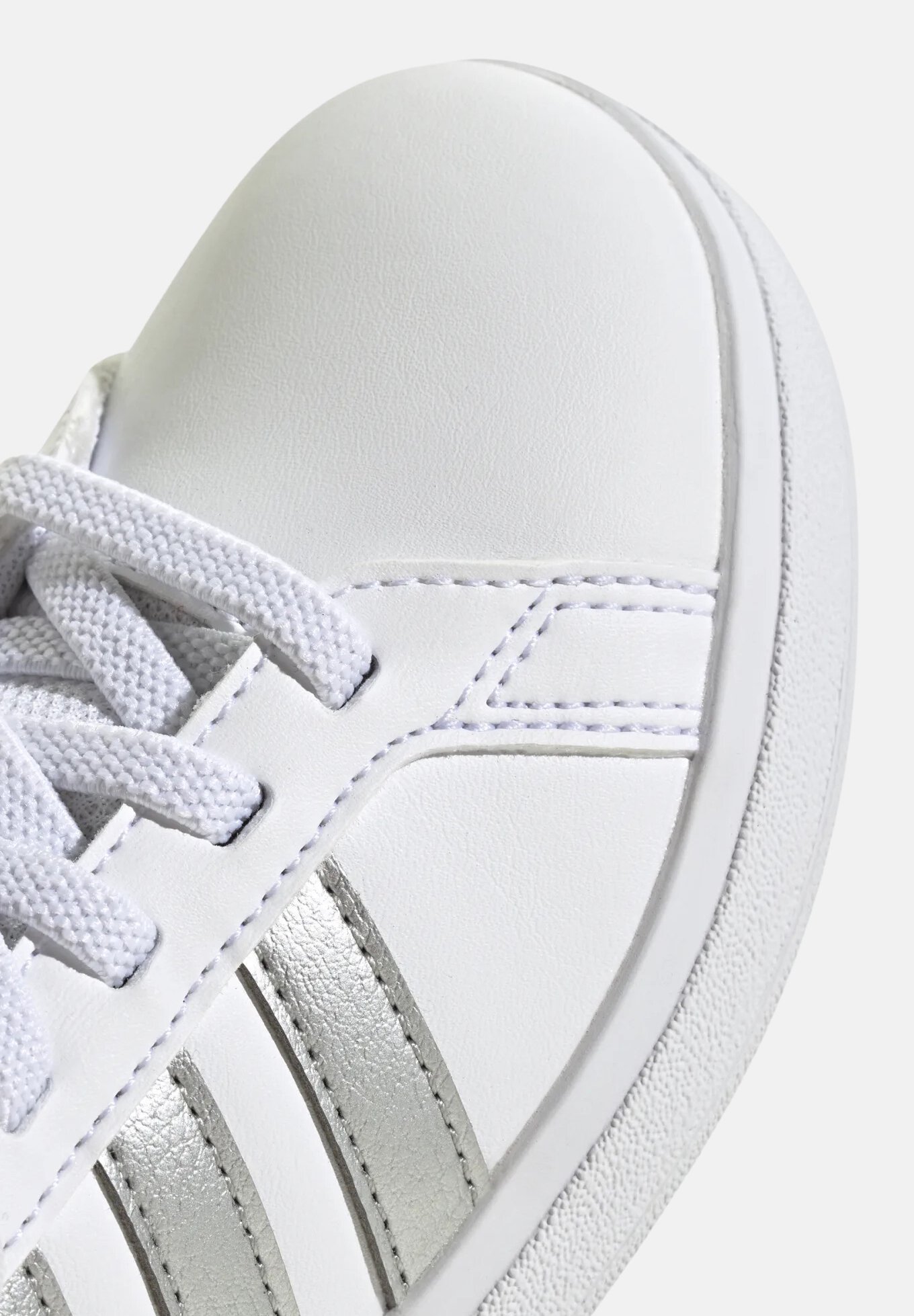 adidas Sportswear DE DEPORTE GRAND 2.0 - Chaussures de tennis pour court en terre battue - blanches