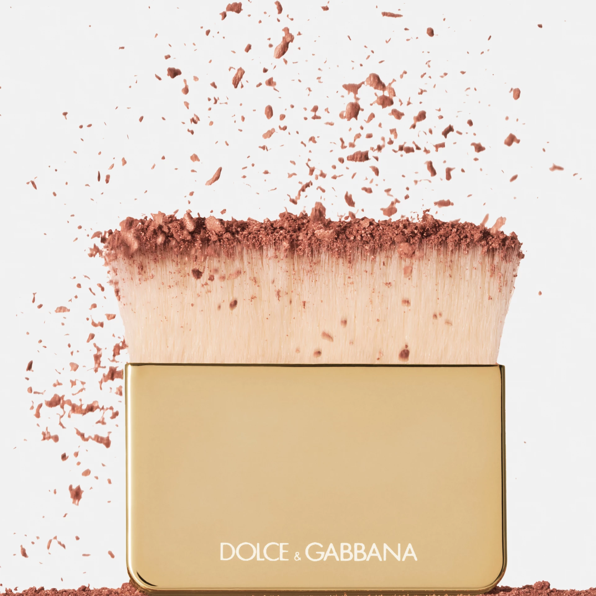 Everlift Luminizer Oil Infused Soft-halo Powder 00 Universal Light - Dolce & Gabbana