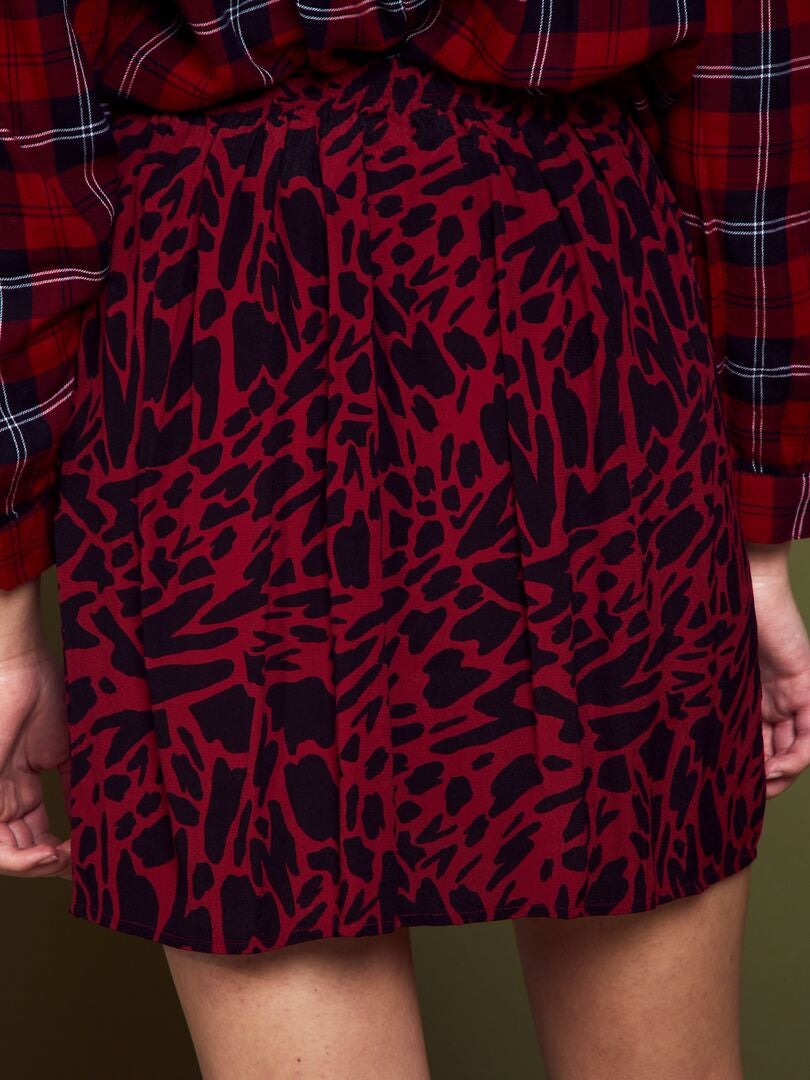 Korte gebreide rok met crêpe-effect - ROOD