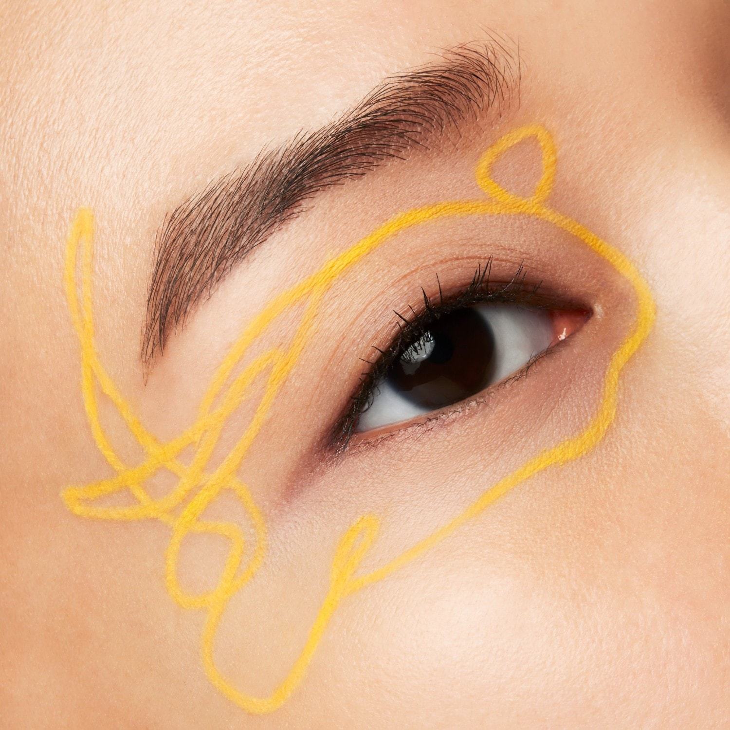 „Shiseido“ akių kontūro mikro linijų rašalas – 0,08 g