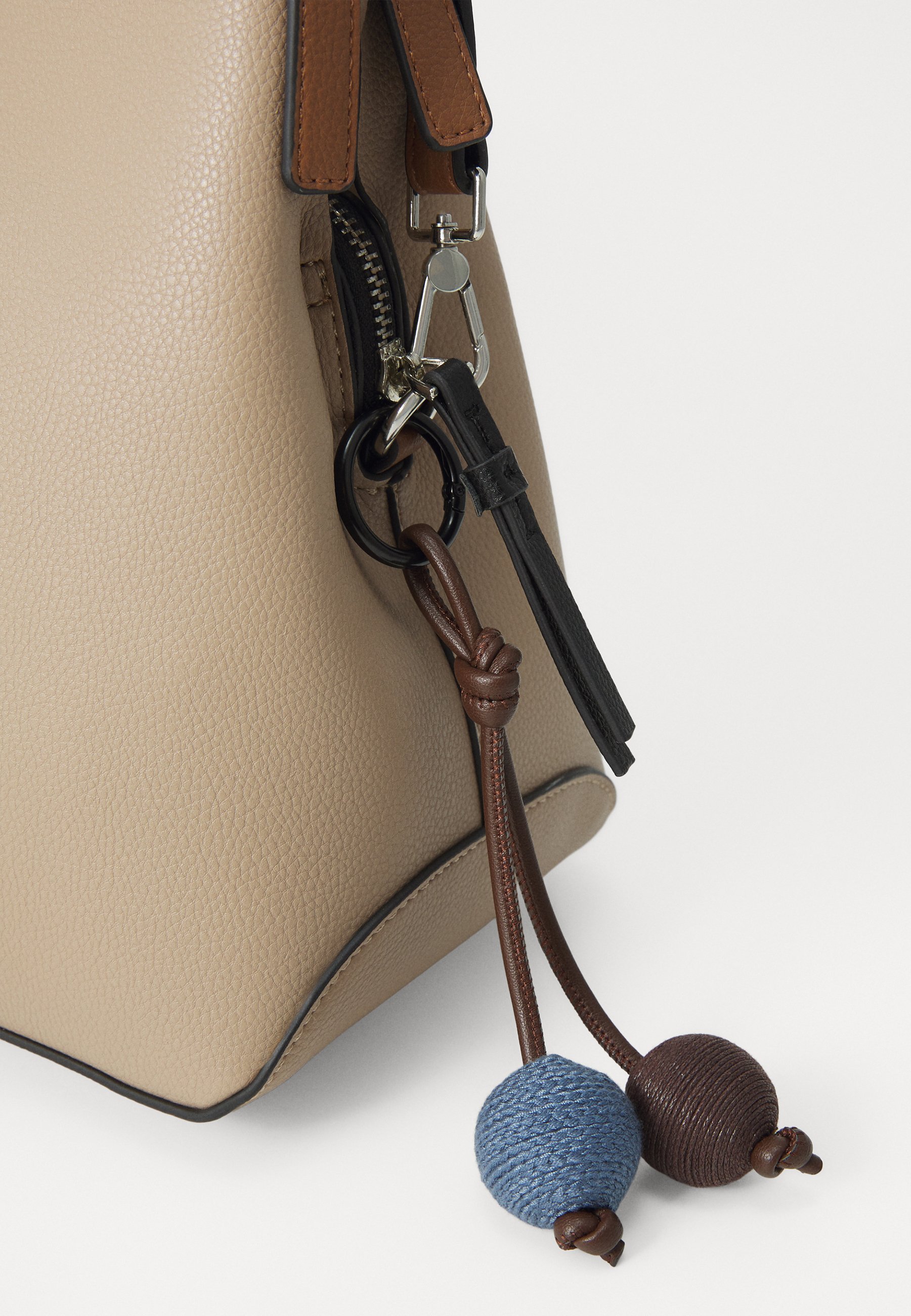 PARFOIS TOTE BAG TURNER - Handtasche - taupe