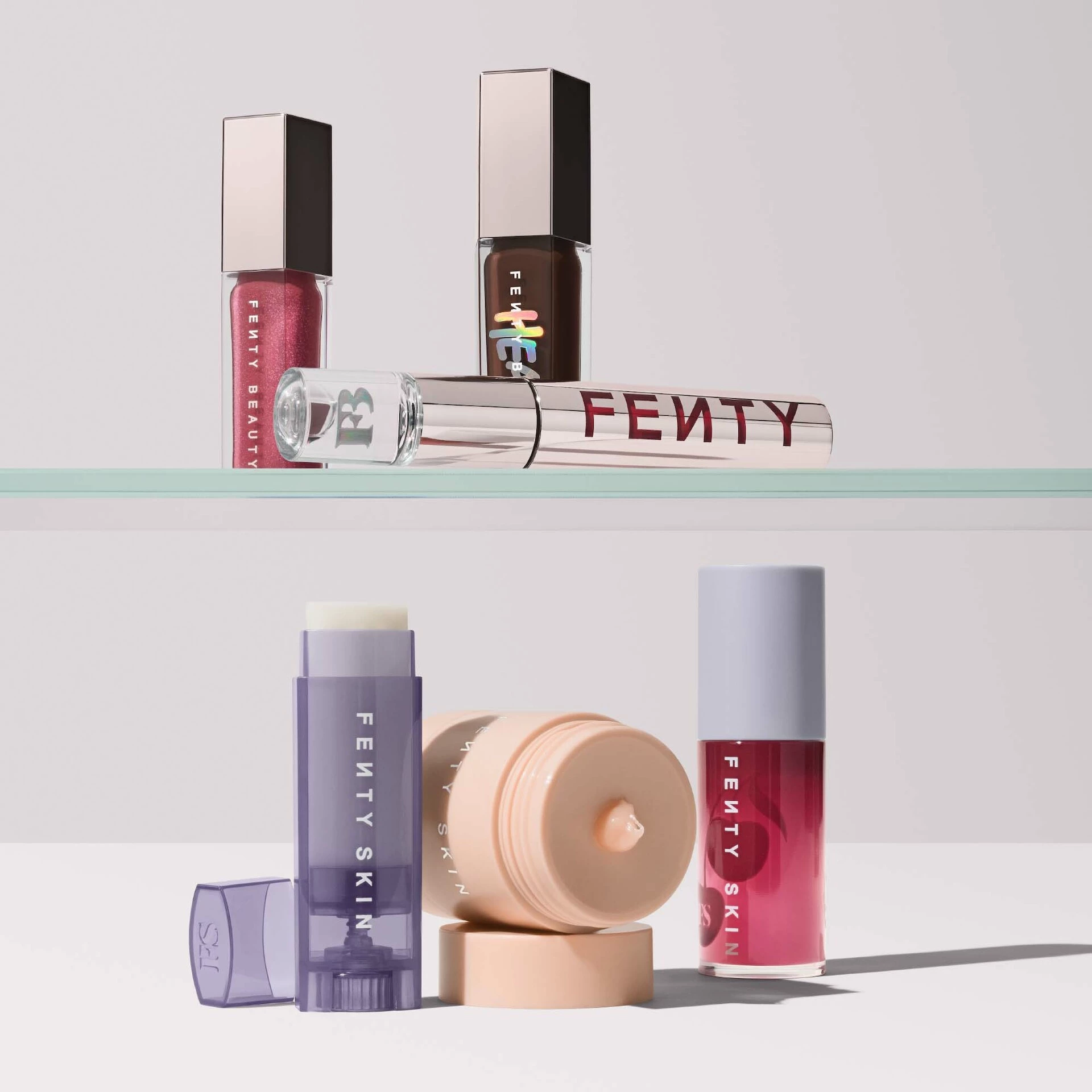 Lux Balm Ultra-hidratáló Cseresznye ajakbalzsam - Fenty Skin