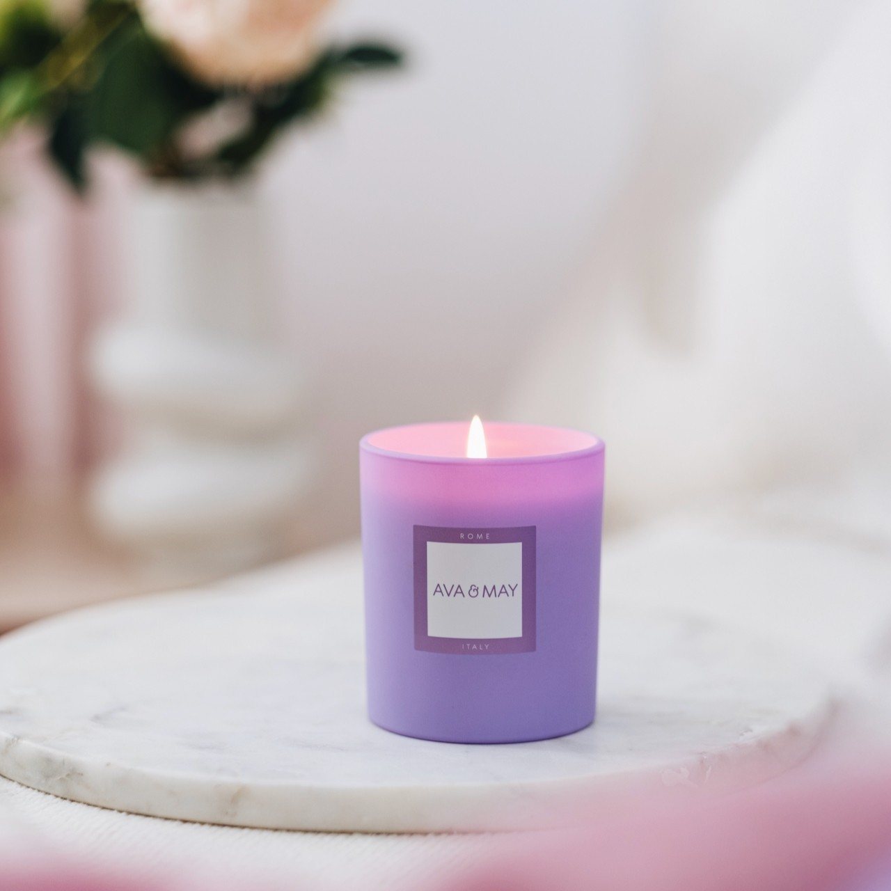 AVA & MAY Bougie parfumée Rome