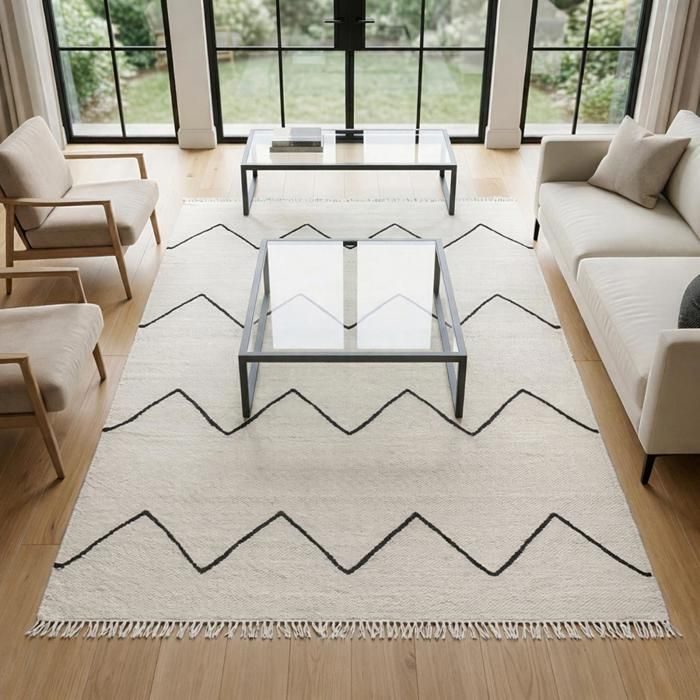 handmade living room rug 160x230 cm in beige and black wool, rectangular, Berber pattern