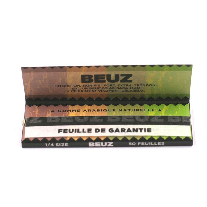 Boite de 25 carnets de feuilles à rouler les cigarettes 1/4 Brown Beuz