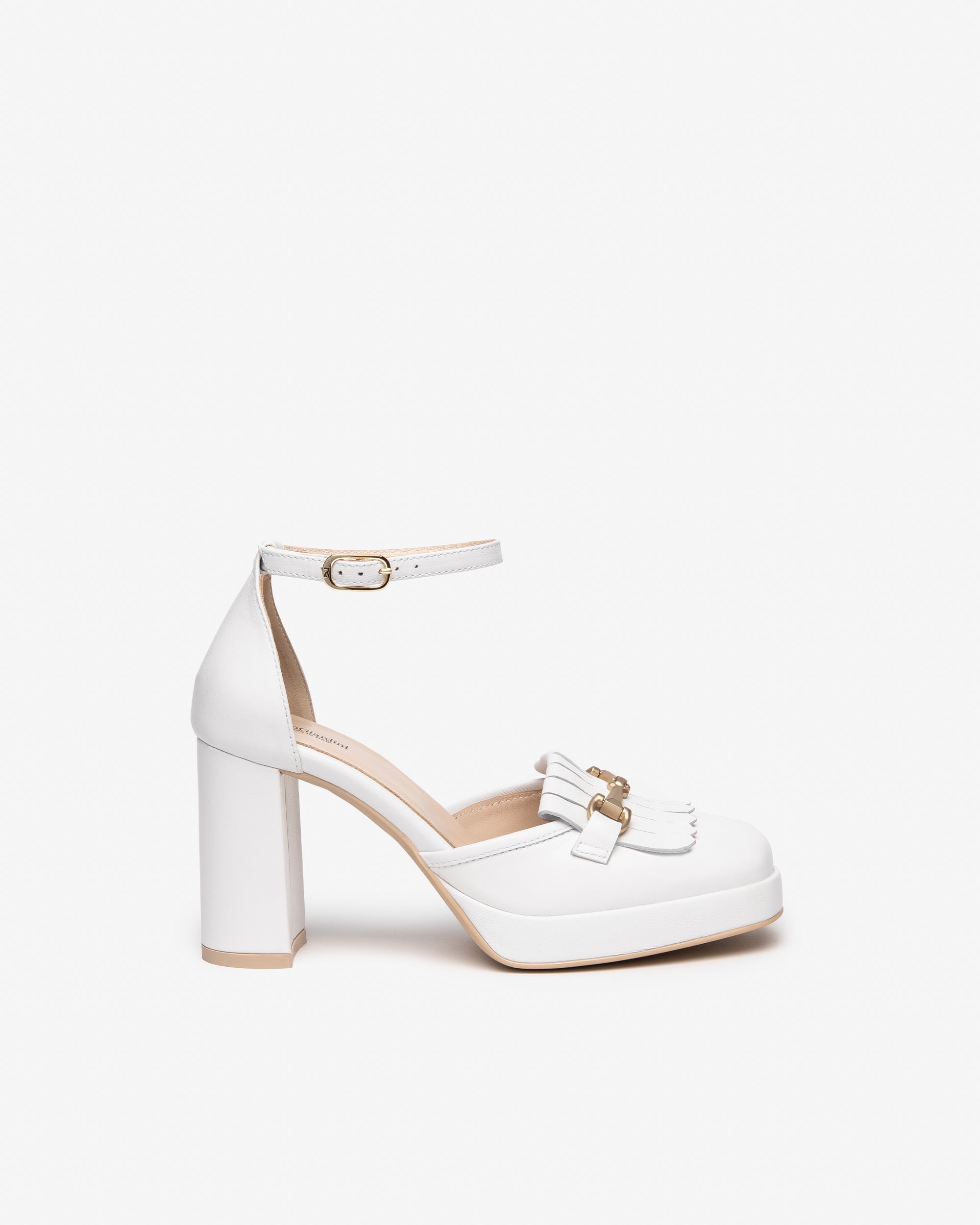  Damen-Pumps aus Leder