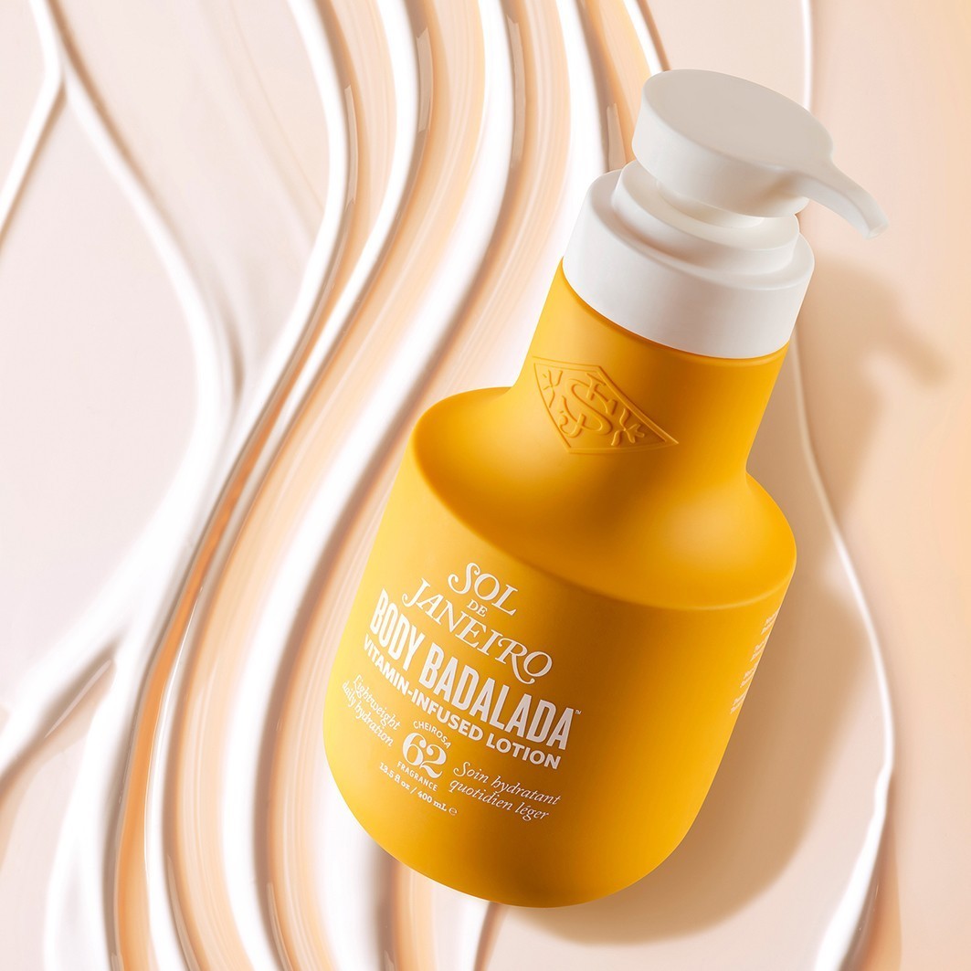 Telové mlieko Sol de Janeiro s vitamínmi - 400 ml