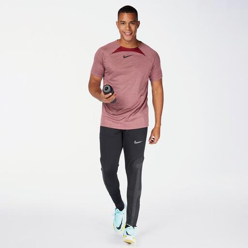  Nike Akadémia 23